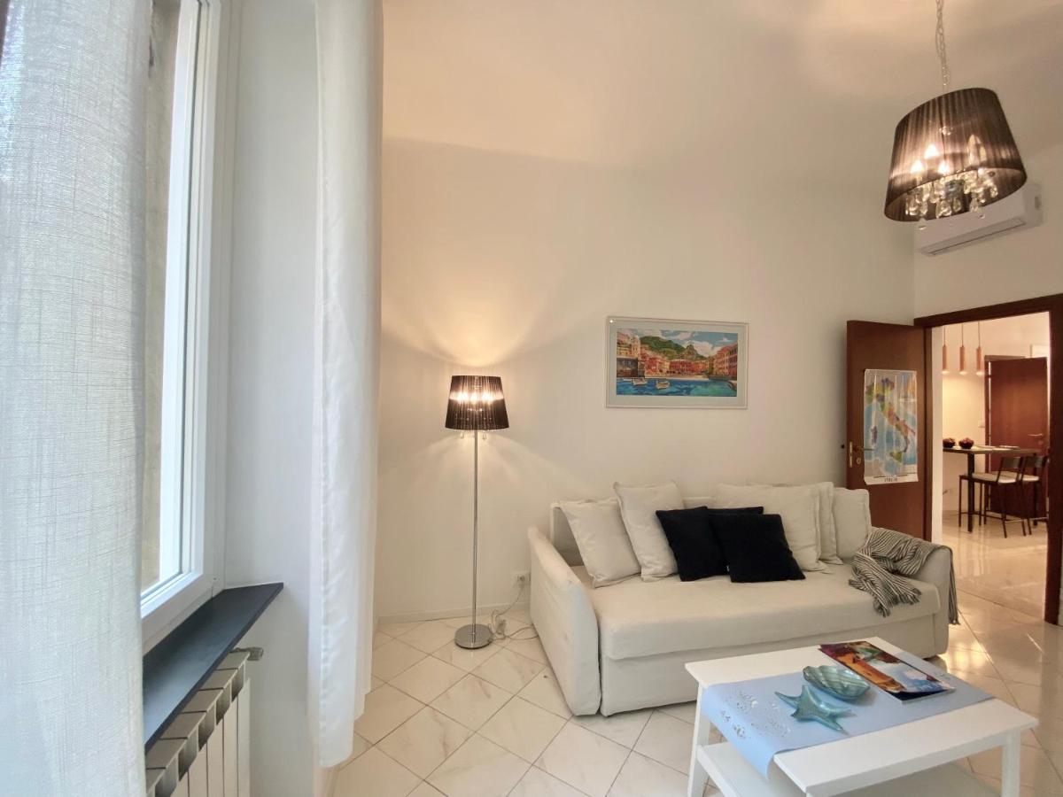 Terminal Apartment Генуя Екстер'єр фото